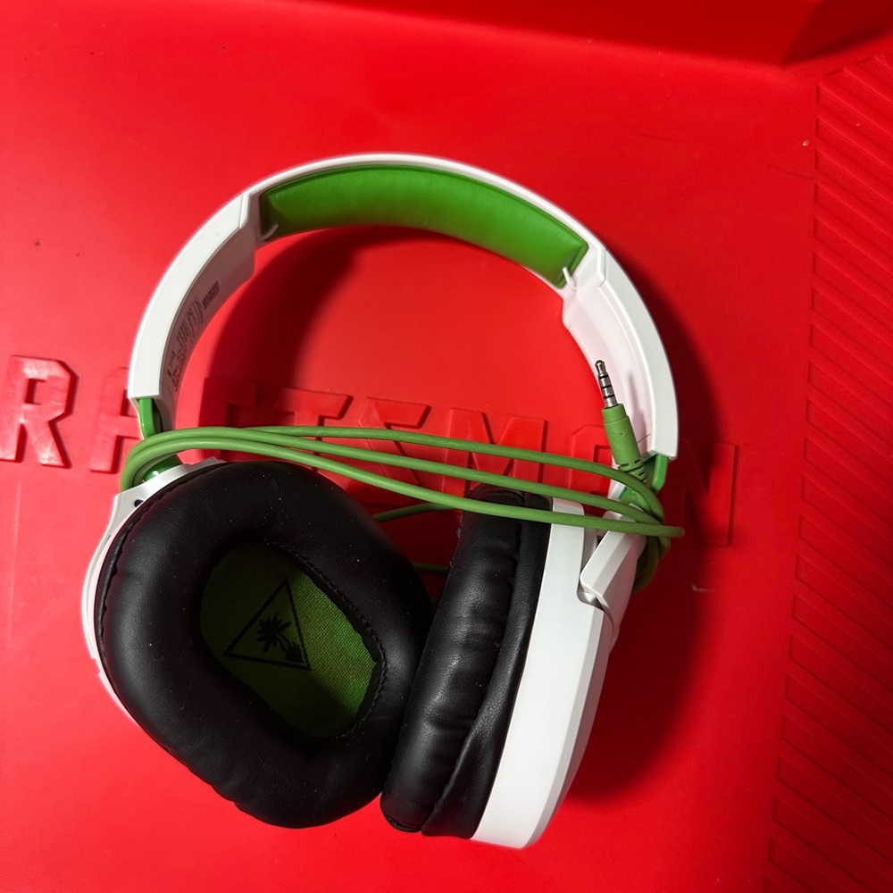 Turtlebeach Gaming Headset - Picture 3 of 3